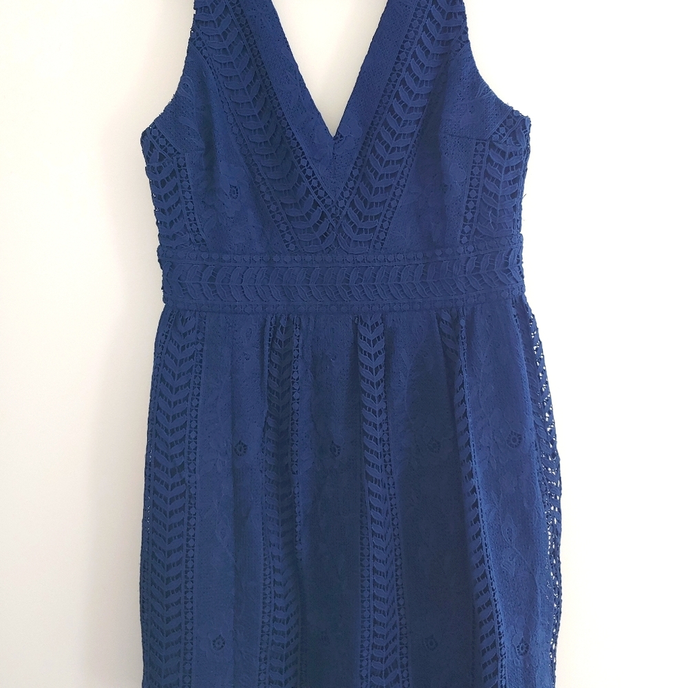 Lace dress